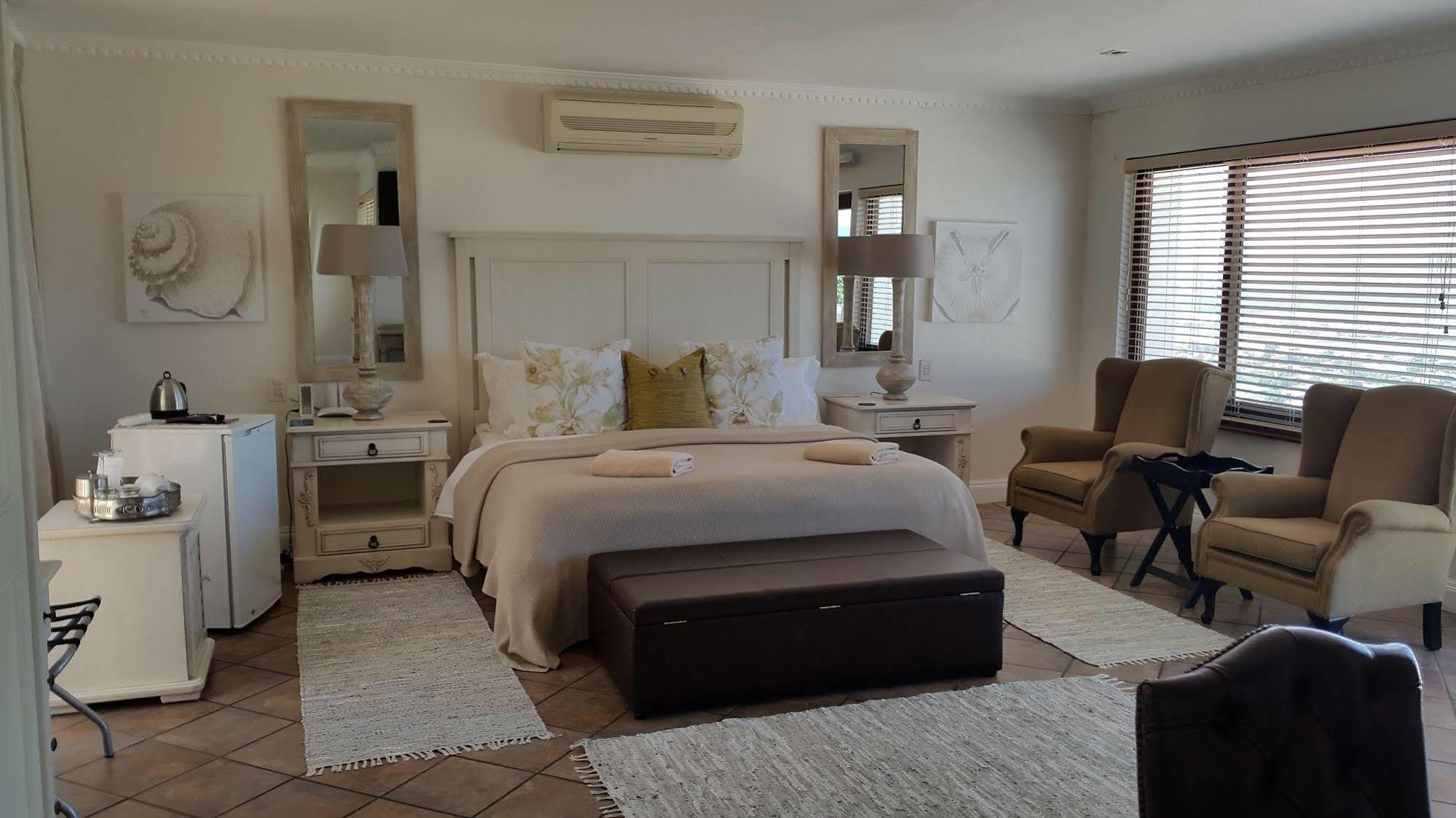 Atlantic Guest House Κνύσνα Εξωτερικό φωτογραφία